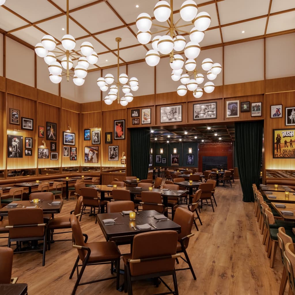 Luckley Tavern & Grill in Rio Las Vegas