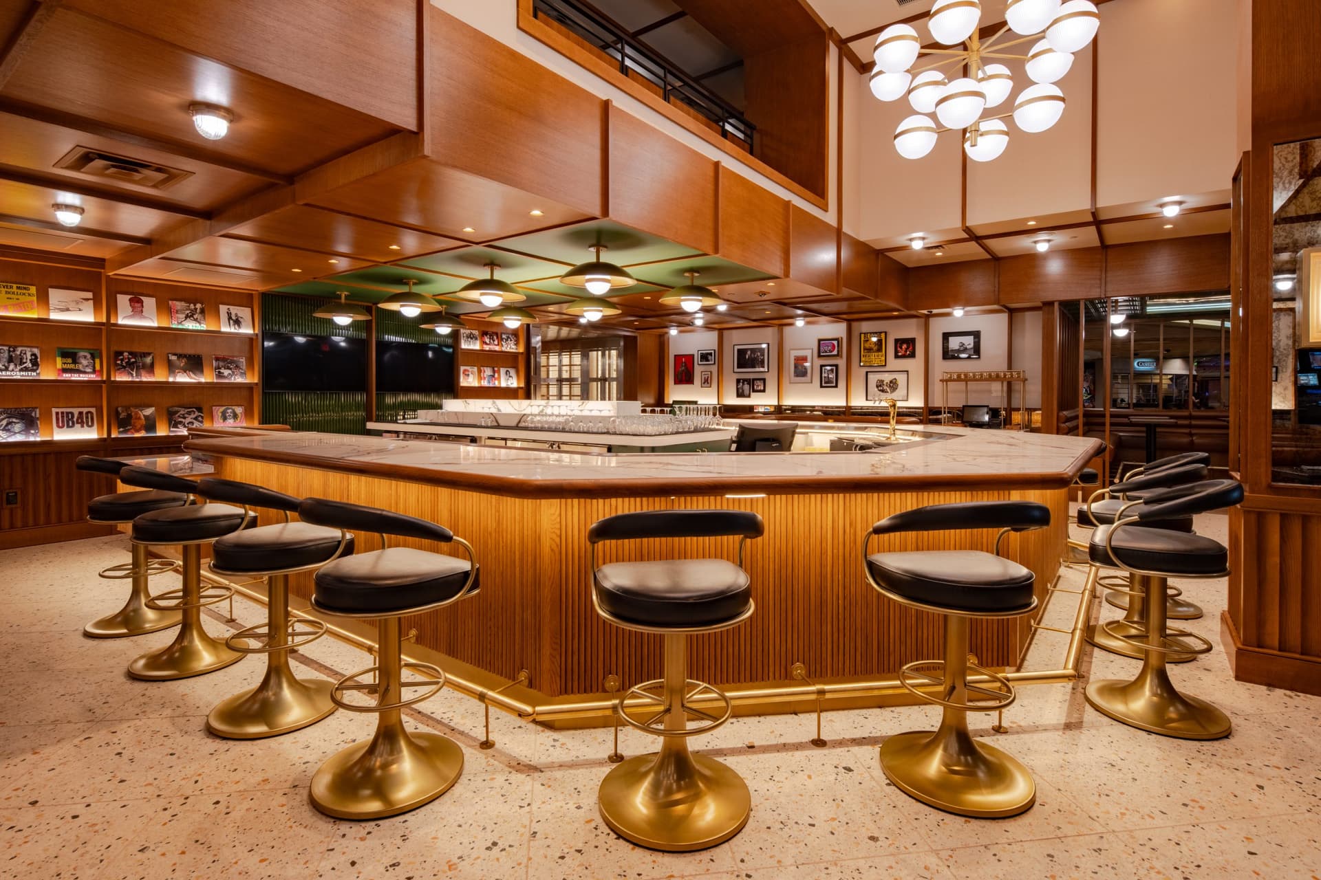 Luckley Tavern & Grill in Rio Las Vegas