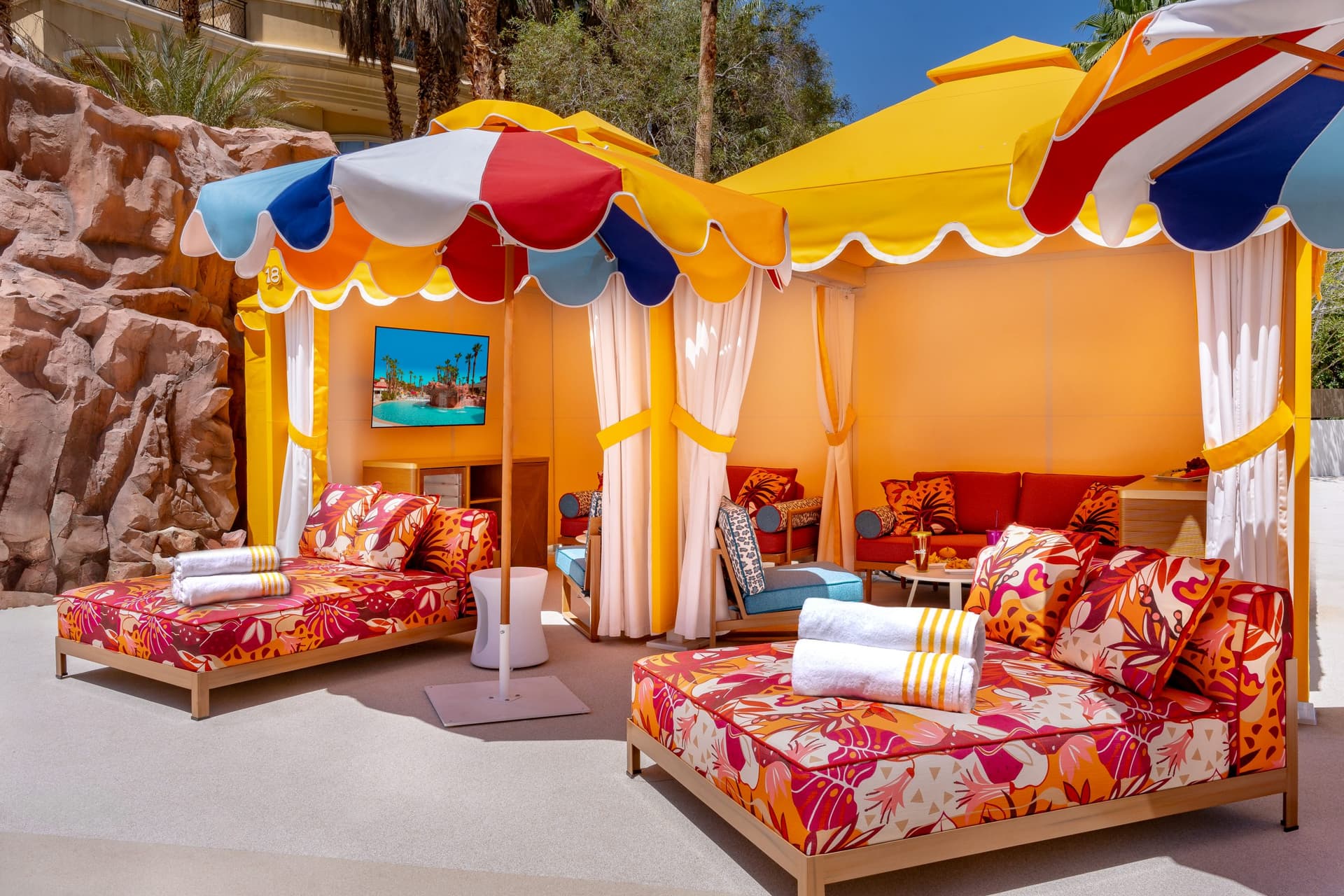 Lagoon Cabana