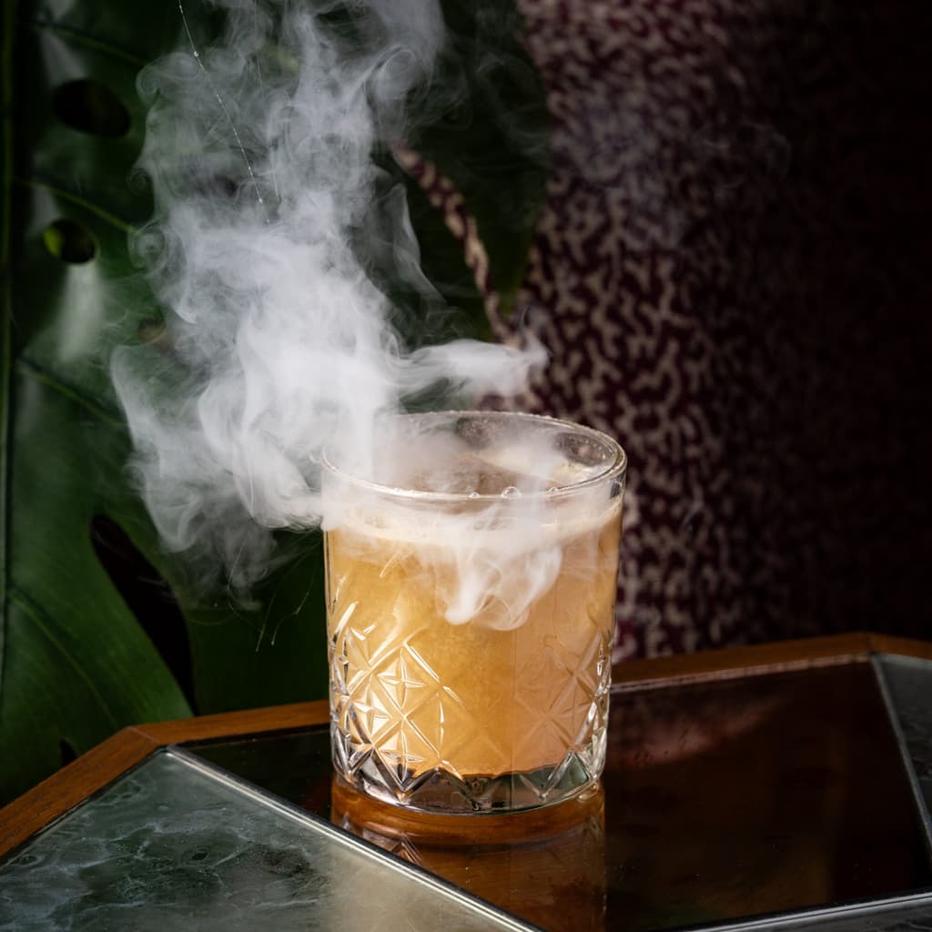 FUNDay Sunday at Lapa Lounge