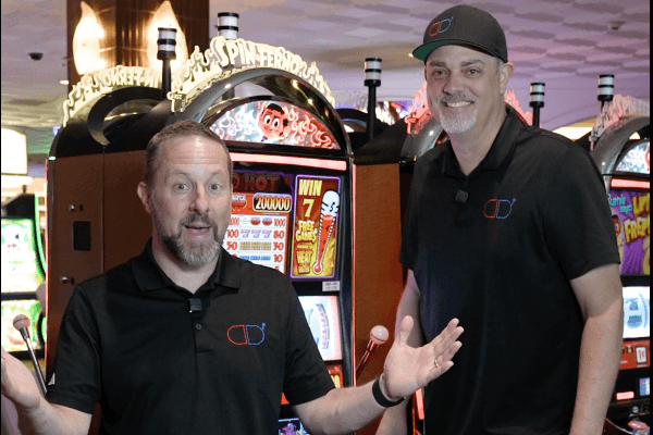 Mike and Ryan, the Deseert Degens team